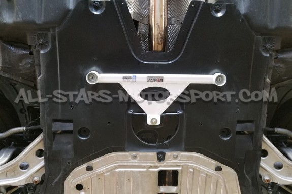 Honda Civic Type R FK8 Ultra Racing 3 Points Front Subframe Bar