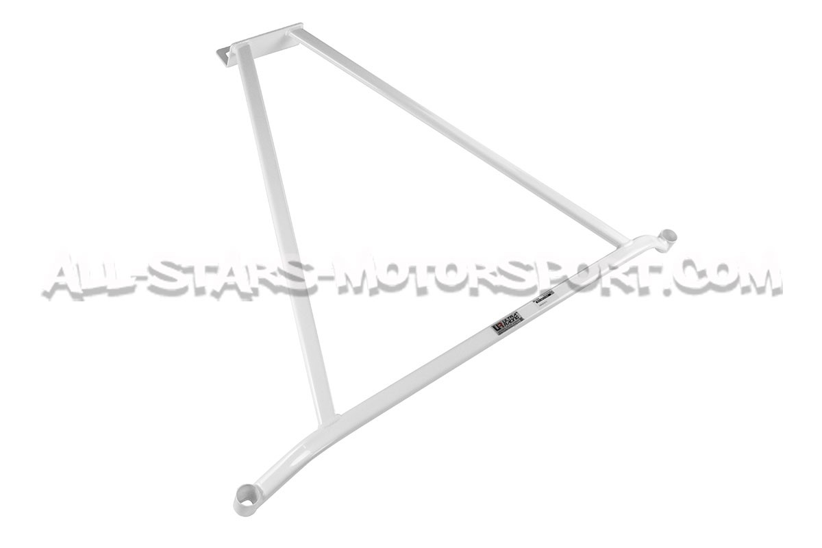 Barre anti rapprochement inférieure arrière 3 points Ultra Racing pour Ford Focus 3 ST