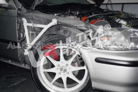 Barras de reforzo de aletas Ultra Racing para Honda Civic EK 96-00
