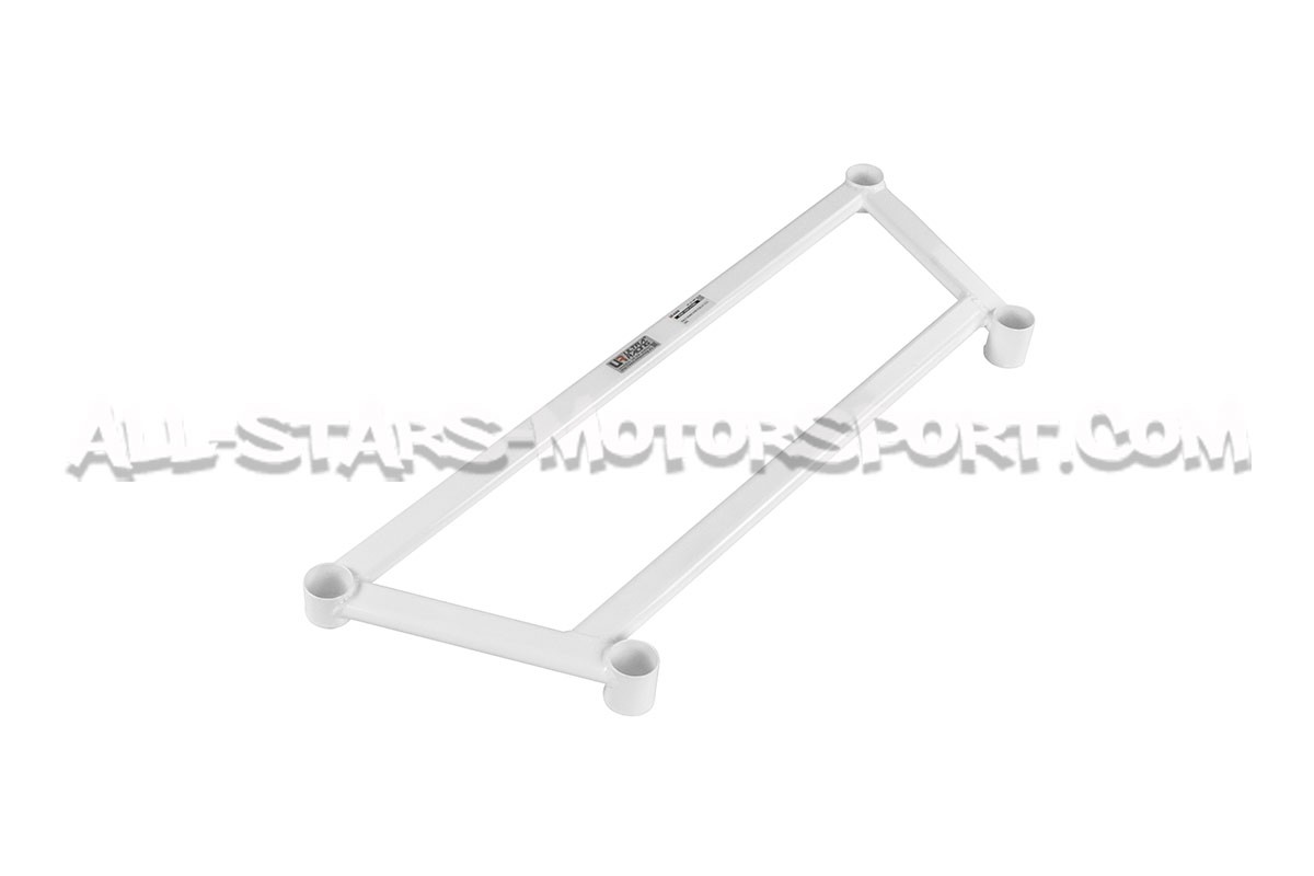 Renfort inférieur avant 4 points Ultra Racing pour Renault Megane 3 RS