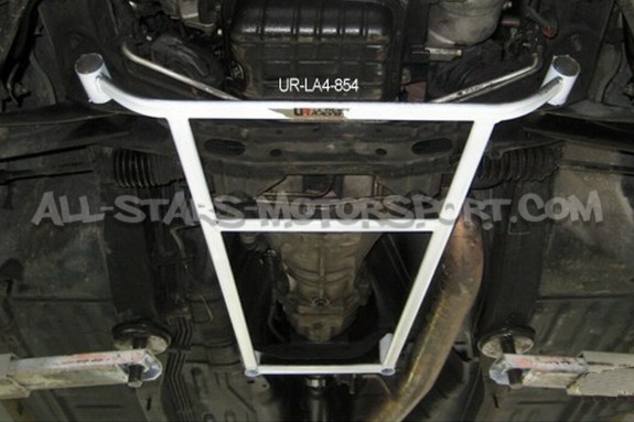 Renfort inférieur avant 4 points Ultra Racing pour Nissan 200sx S14