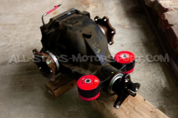 Silentblock de diferencial trasero Whiteline para Nissan R35 GTR