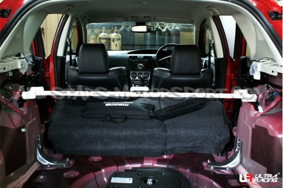 Barre anti rapprochement arrière Ultra Racing pour Mazda 3 MPS