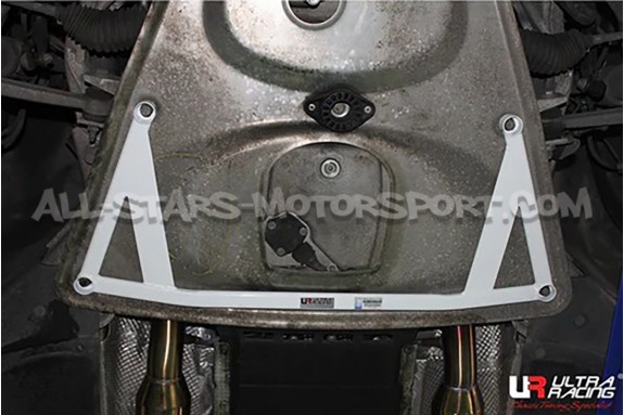 Renfort inférieur avant 4 points Ultra Racing pour BMW M3 E9x