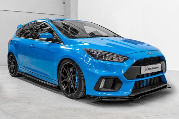 n_fFocus3RS01.jpg